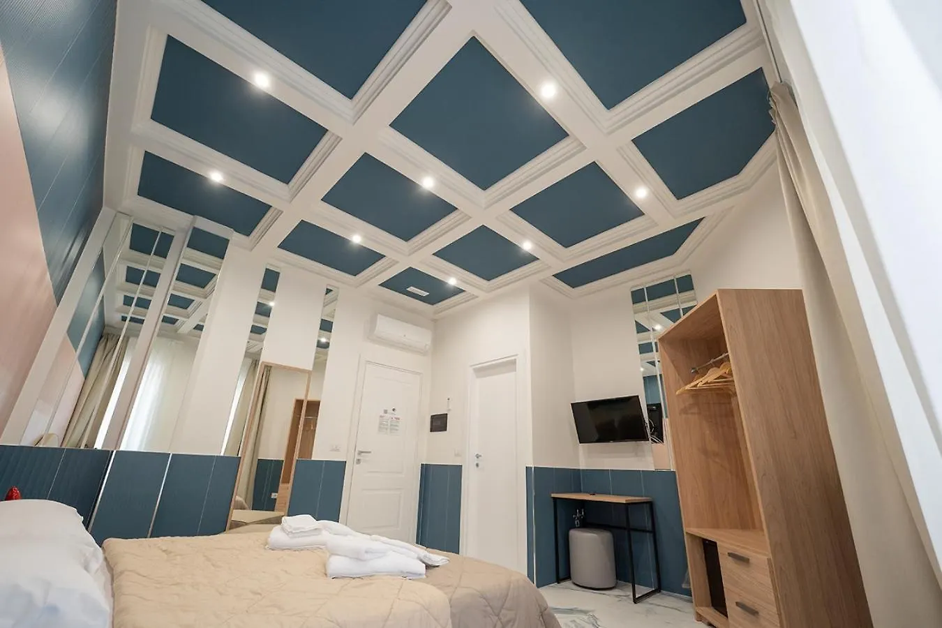ゲストハウス ホテル Pc Boutique H Napoli Centro, By Clapa Group