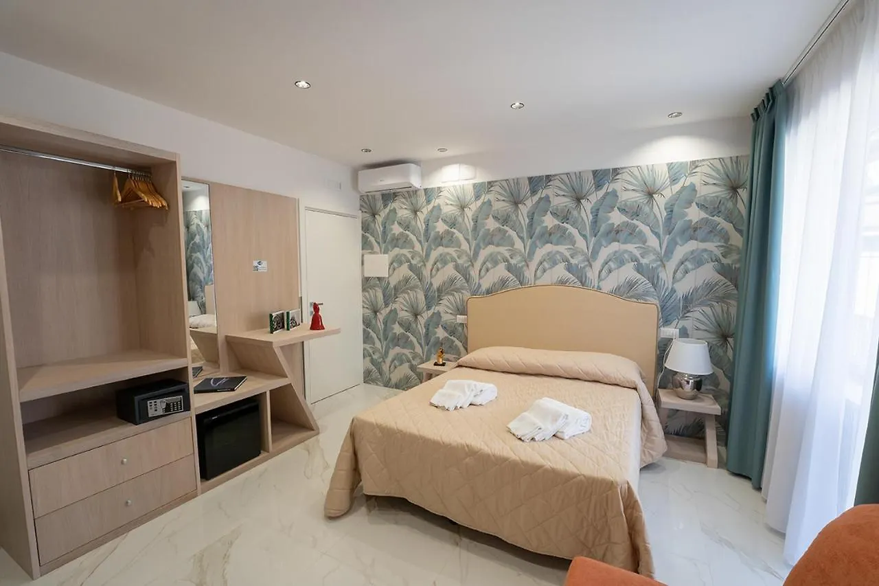 Pc Boutique H Napoli Centro, By Clapa Group Hotel Guest house
