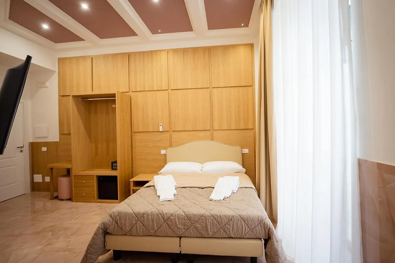Pc Boutique H Napoli Centro, By Clapa Group Hotel Guest house