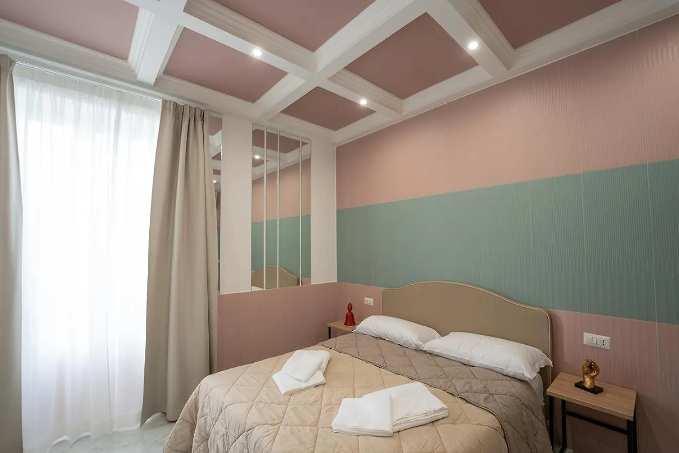 Pc Boutique H Napoli Centro, By Clapa Group Hotel Guest house Naples